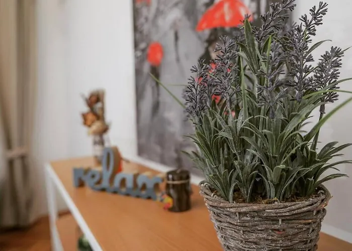 Mickitos At Macedonia Square Skopje