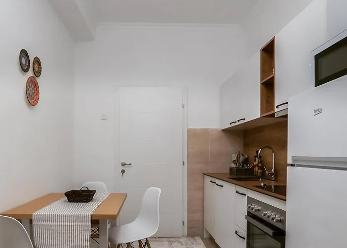 Mickitos At Macedonia Square Apartament *